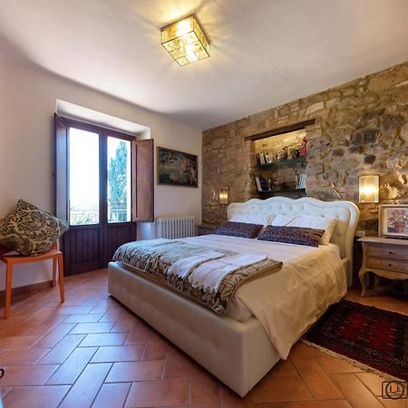 A Casa Di Rache & Bea Apartamento Volterra Exterior foto